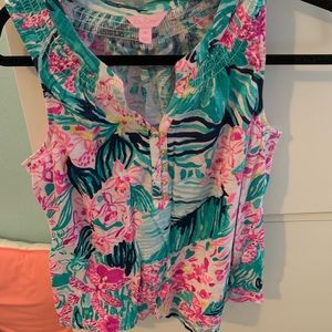 Lilly essie tank medium